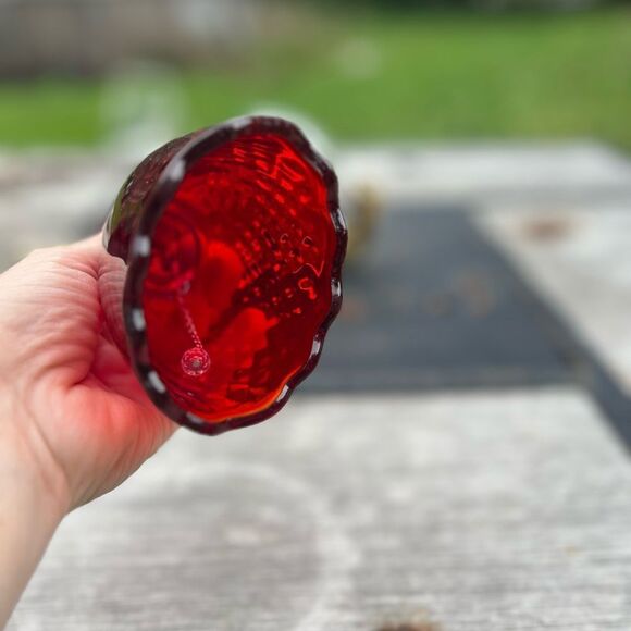 Fenton Undecorated Ruby Red Glass Bell w/ Diamond Design vintage rare - Picture 3 of 3